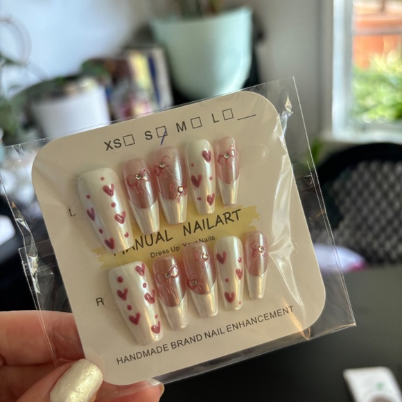 Cute Kawaii Pink Bows and Hearts Coquette Press On Nail Set - Picture 3 of 6